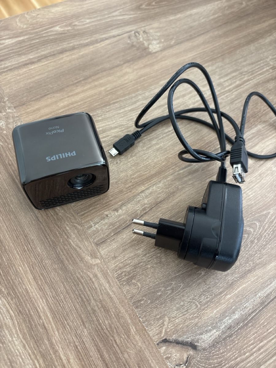 Philips Proiettori: Beamer Philips PicoPix Nano – Usato da Neuenhof venduto da Njanja03 1