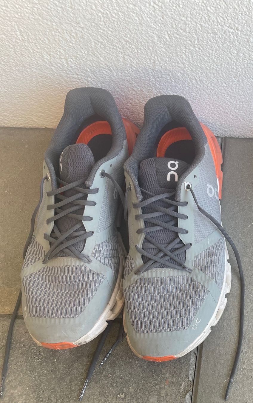 On Scarpe da uomo: On Running Cloudflyer Fossil Flame, Grösse 41 – Usato da Zürich venduto da albenire