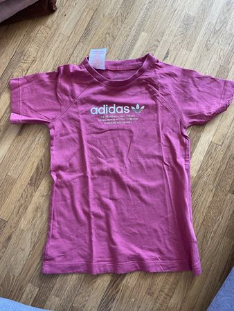 Adidas T-Shirt, Grösse 104, Top Zustand