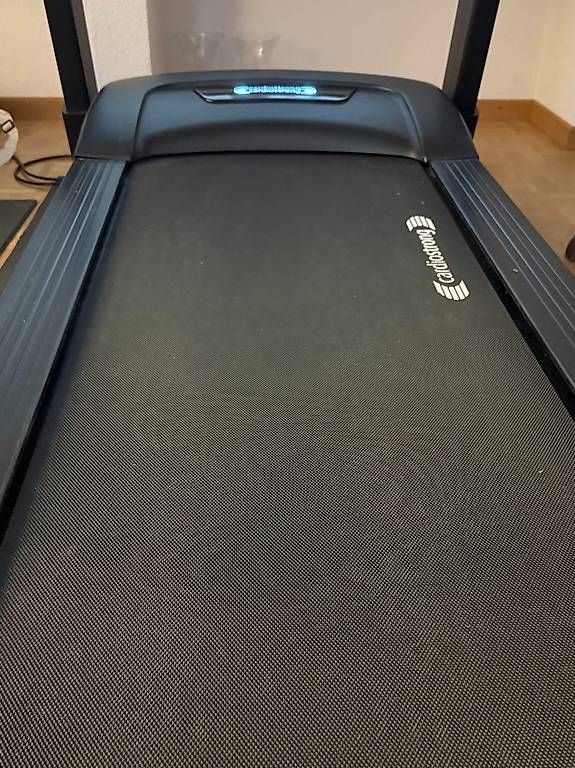 CardioStrong Hometrainer: Cardiostrong TX90 Laufband – Usato da Geroldswil venduto da mimilika 3