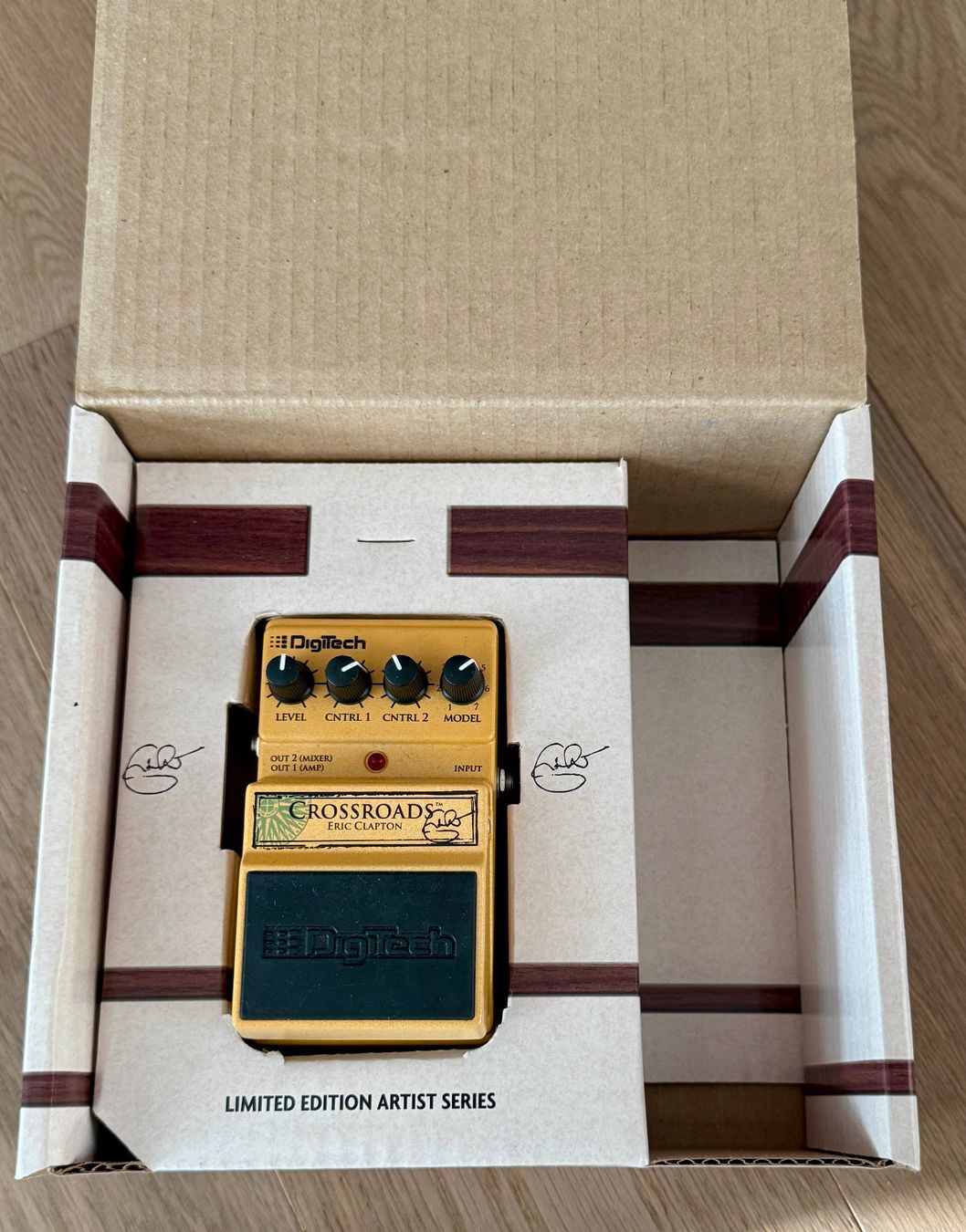 Strumenti musicali: Digitech X AS EC Eric Clapton Crossroads Pedal – Usato da Grüningen venduto da Mojohand 2