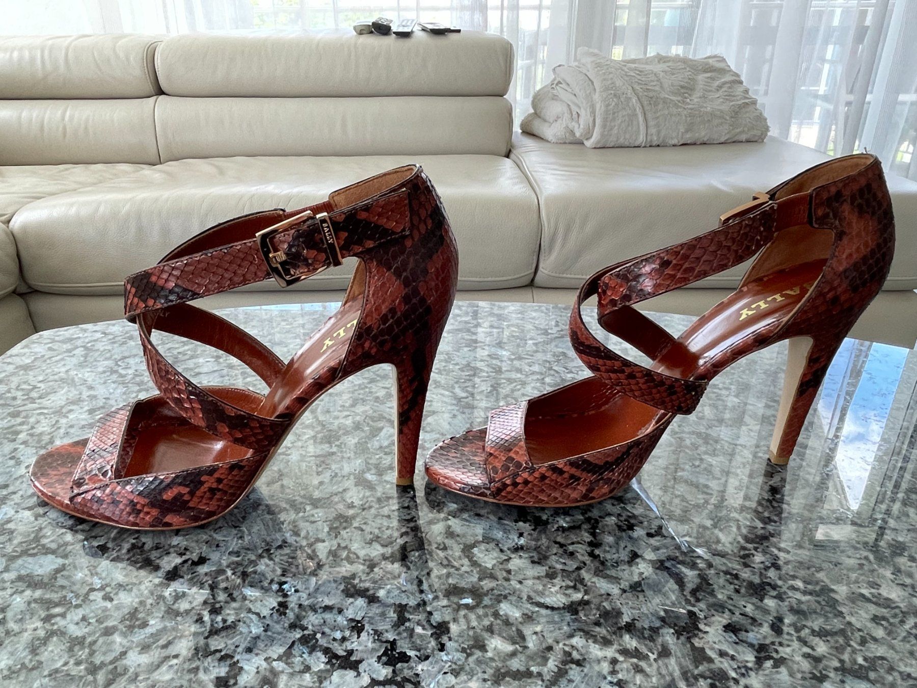 Bally Scarpe da donna: Bally Schlangenleder High Heels Gr 40 – Nuovo e nell'imballaggio originale da Zetzwil venduto da kurt8171 2