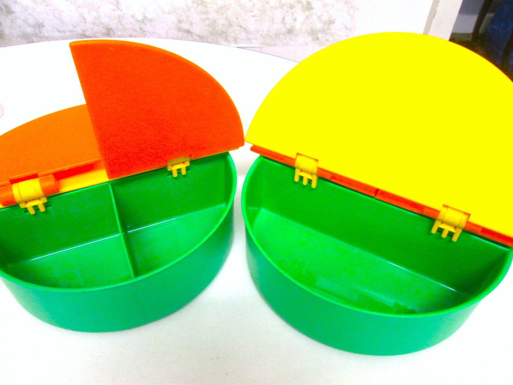 Ikea Behälter & Ähnliches: 2 Hartplastikboxen, vintage – Gebraucht aus Sementina von babucia 2