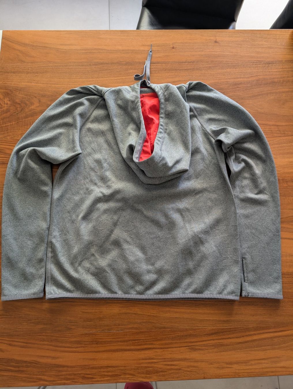 Nike Maglioni & Felpe: Hübscher Kapuzenpullover Nike Gr. S Damen – Usato da Dielsdorf venduto da soki67 1