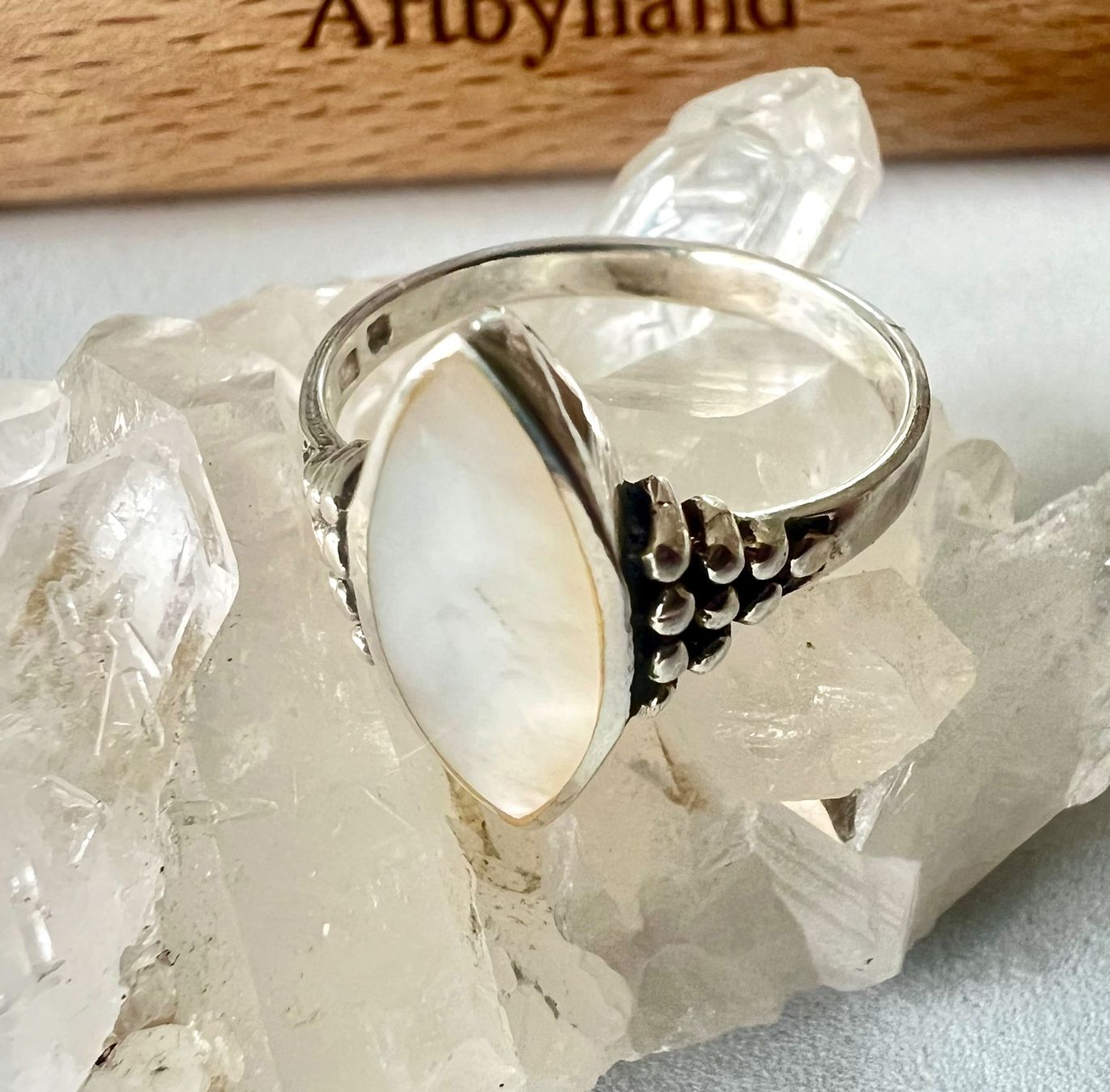 Ringe: Vintage Silberring 925 mit schimmerndem Perlmutt-Schiffchen – Gebraucht aus Ruswil von artbyhand 5