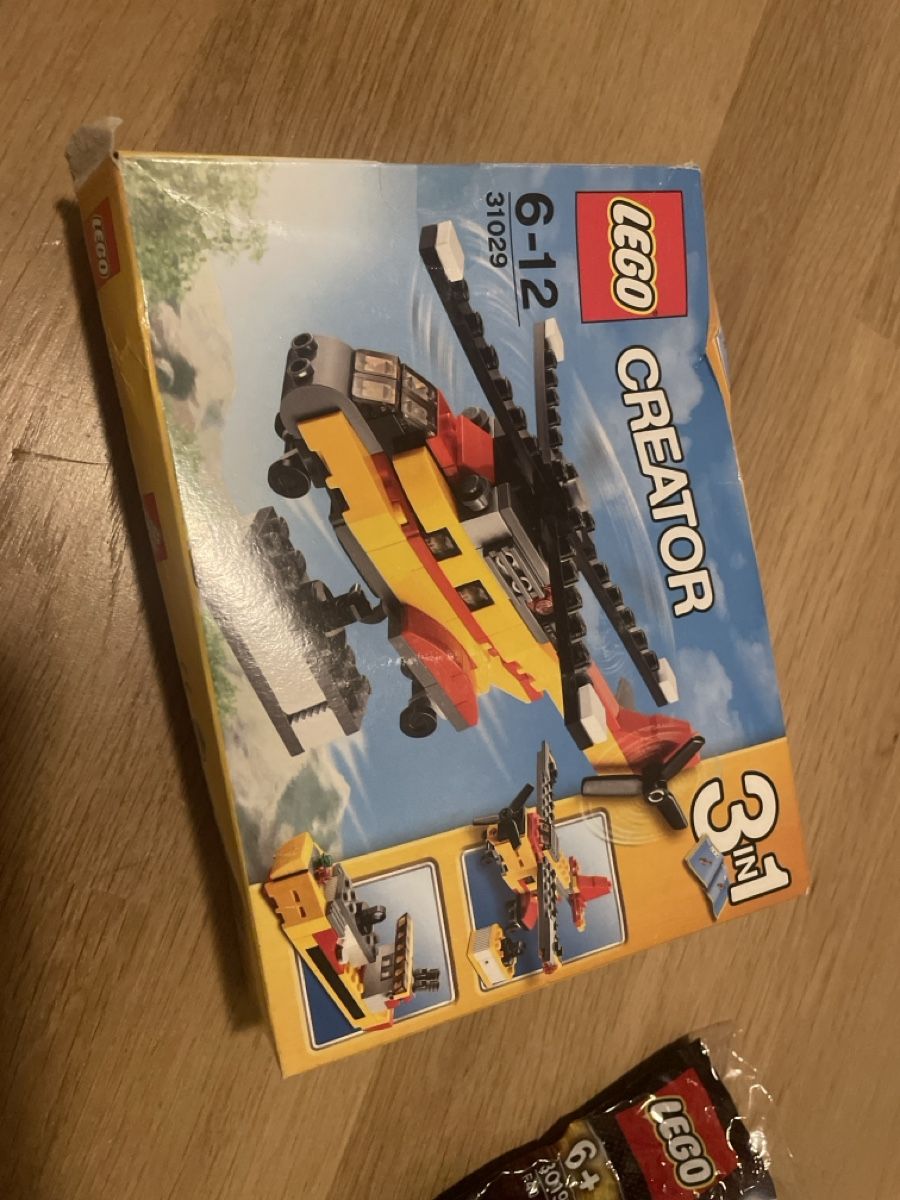 Lego Giocattoli: LEGO Sammlung, Shell Ferrari, Polizei, Helikopter, Auto – Usato da Dällikon venduto da Marcofloro 2