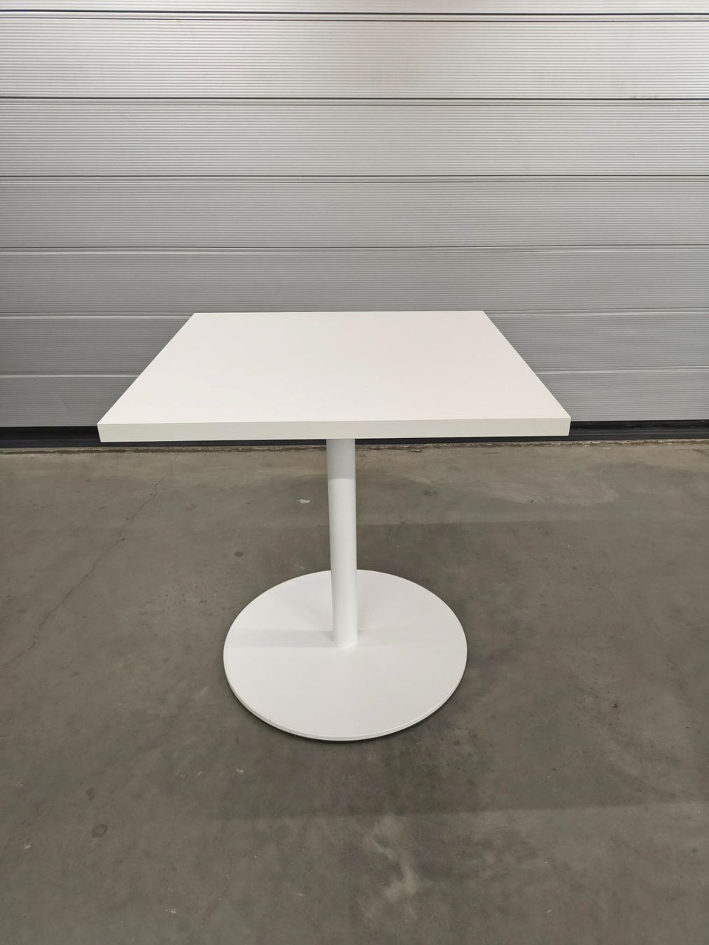 Tavoli: Brunner Bistrotisch weiss - Modell 3000 – Nuovo (secondo la descrizione) da Urtenen-Schönbühl venduto da brunner-ag 1