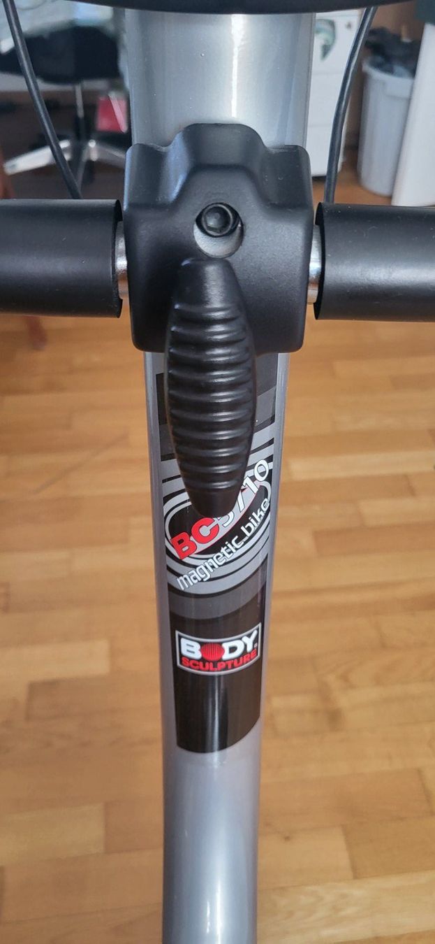 Vélos d'appartement: Heimtrainer Body Sculpture mit Display gebraucht – D'occasion à Volketswil par Kandelaber 3