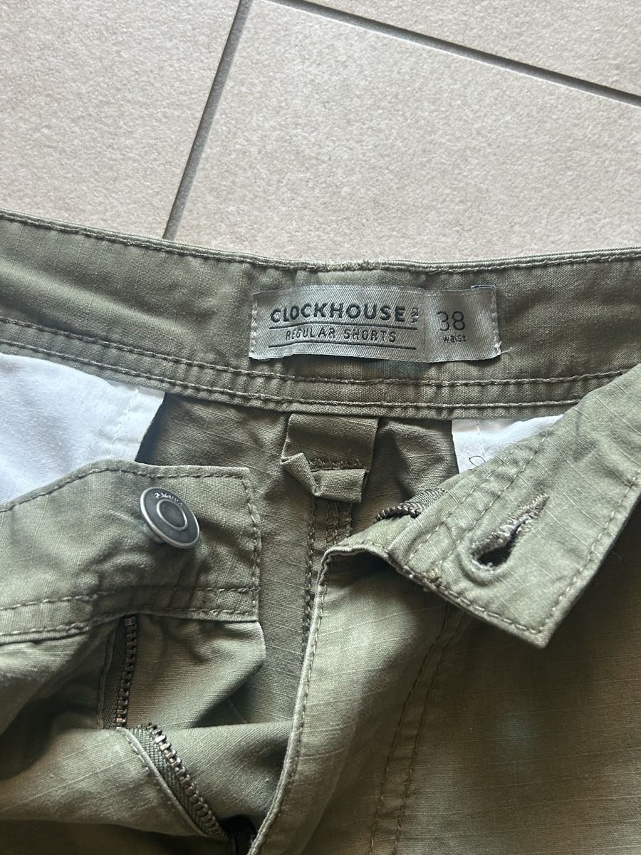 C&A Jeans: Cargo Jeans Olivegrün – Neuf (Voir description) à Maisprach par _aliciarebecca_ 2