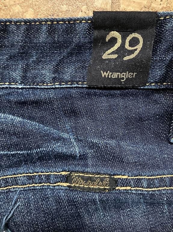 Wrangler Jeans: Wrangler Jeans – Usato da Hämikon venduto da autiva 2