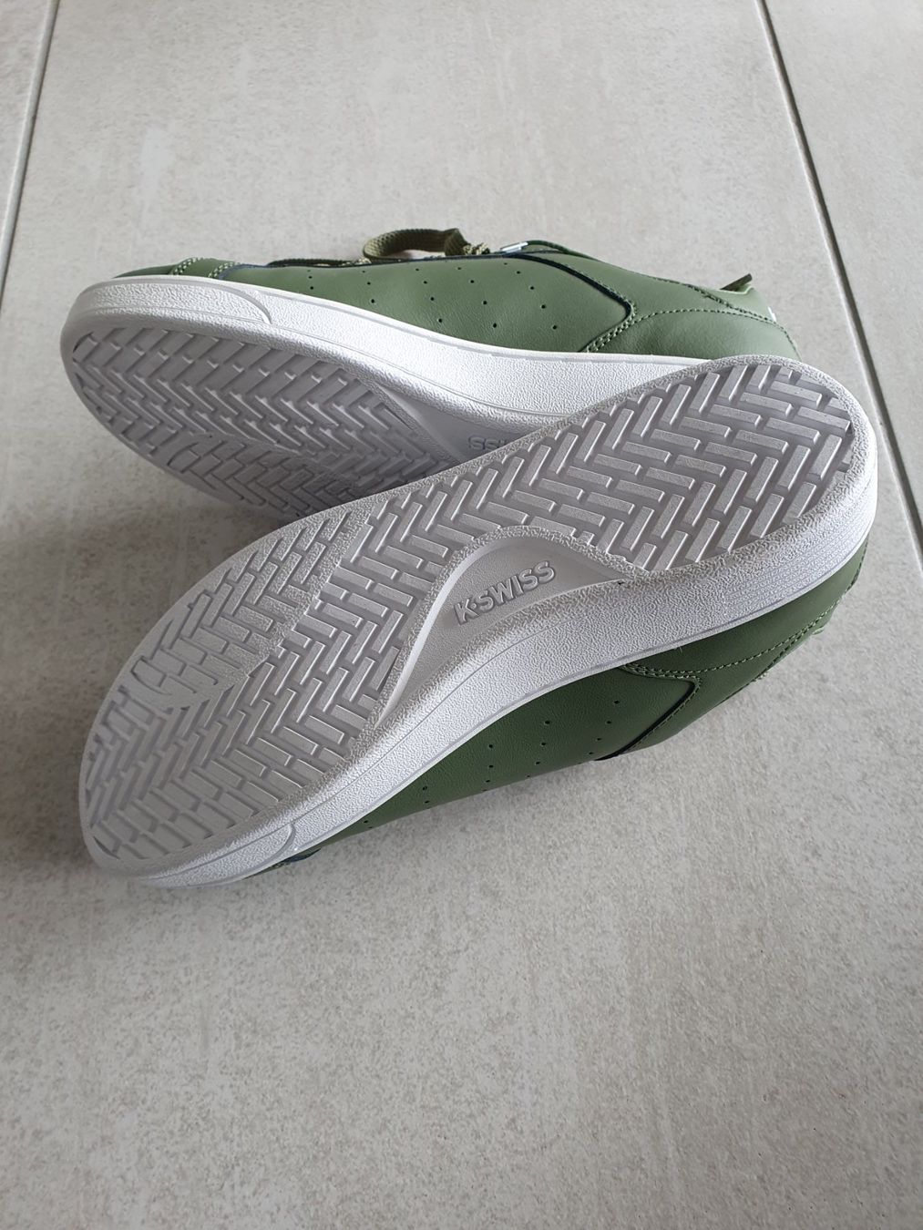 Scarpe da uomo: K SWISS Sneaker grün / Grösse 41,5 – Nuovo e nell'imballaggio originale da Hirschthal venduto da toronto-raptors82 4