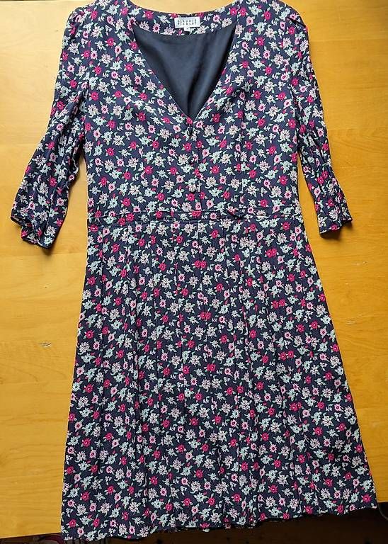 Claudie Pierlot Vestiti: Claudie Pierlot Kleid Gr. 38 – Nuovo e nell'imballaggio originale da Thalwil venduto da kat_d85f