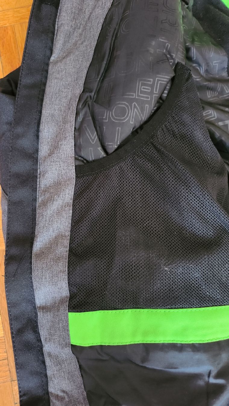 C&A Giacche & Cappotti: Veste de ski garçon - 140 - C&A – Usato da Payerne venduto da fantasy124 8