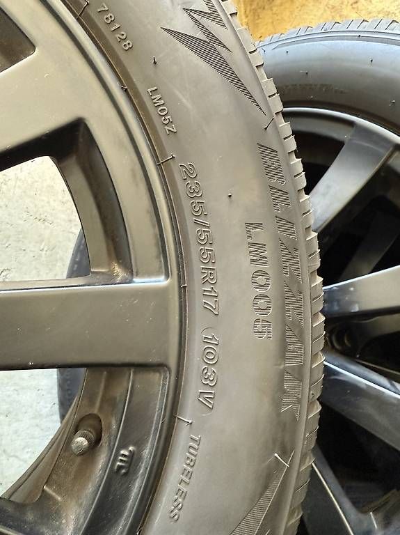 Audi Pneus & Roues: Audi Q5 Winterräder – D'occasion à Arbon par Punt_31 3