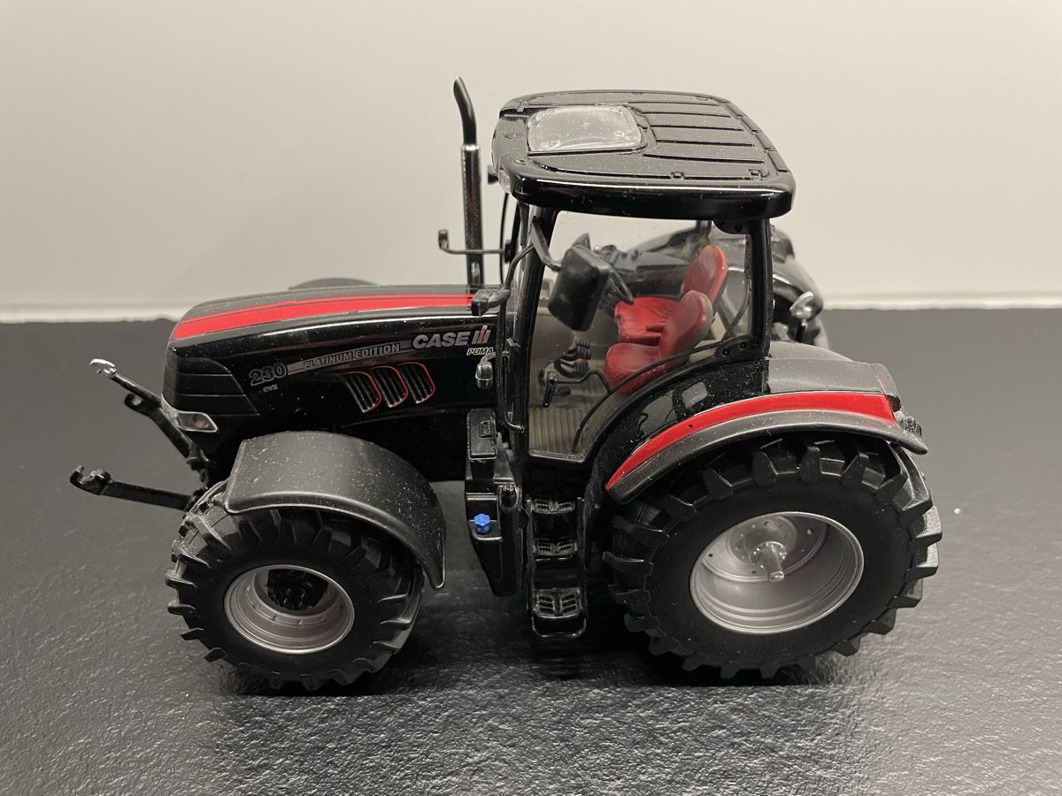 Kit di modellismo & Modellini statici: Case IH Puma 230 Platinum Edition 1:32 – Usato da Vionnaz venduto da jul_zx5m 1