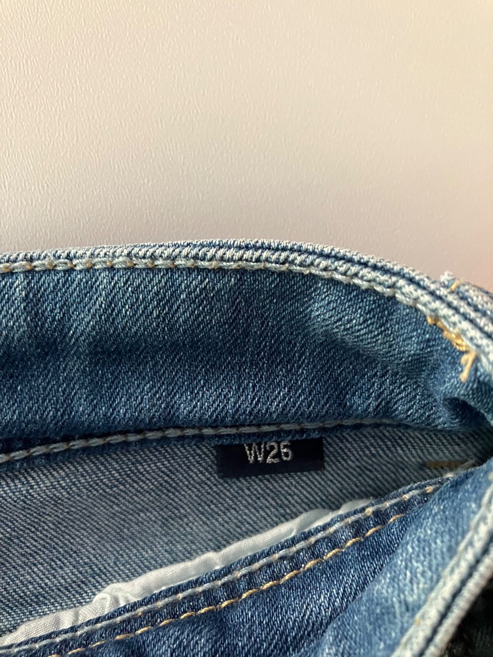 Superdry Jeans: Mini Short en jean Superdry W26 – Nuovo (secondo la descrizione) da Cuarnens venduto da Sandrine0110 2