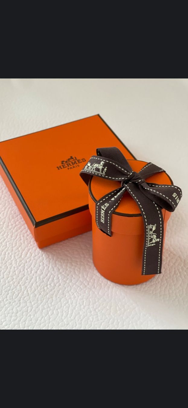 Hermès Foulard & Sciarpe: Hermès Clic Clac H Bracelet + Brides de Gala set – Nuovo (secondo la descrizione) da Rheinau venduto da Jauntyirl 3