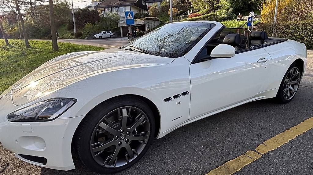 Automobili: MASERATI GranCabrio – Usato da Bühler venduto da Shila10 4