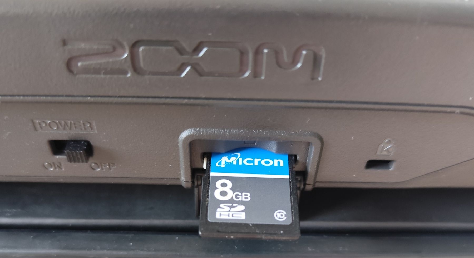 Zoom Registratori: Zoom Livetrak L-8 – Usato da Wallisellen venduto da ale_hk5p 1