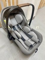 Nuna Babyschale / Autositz sehr guter Zustand