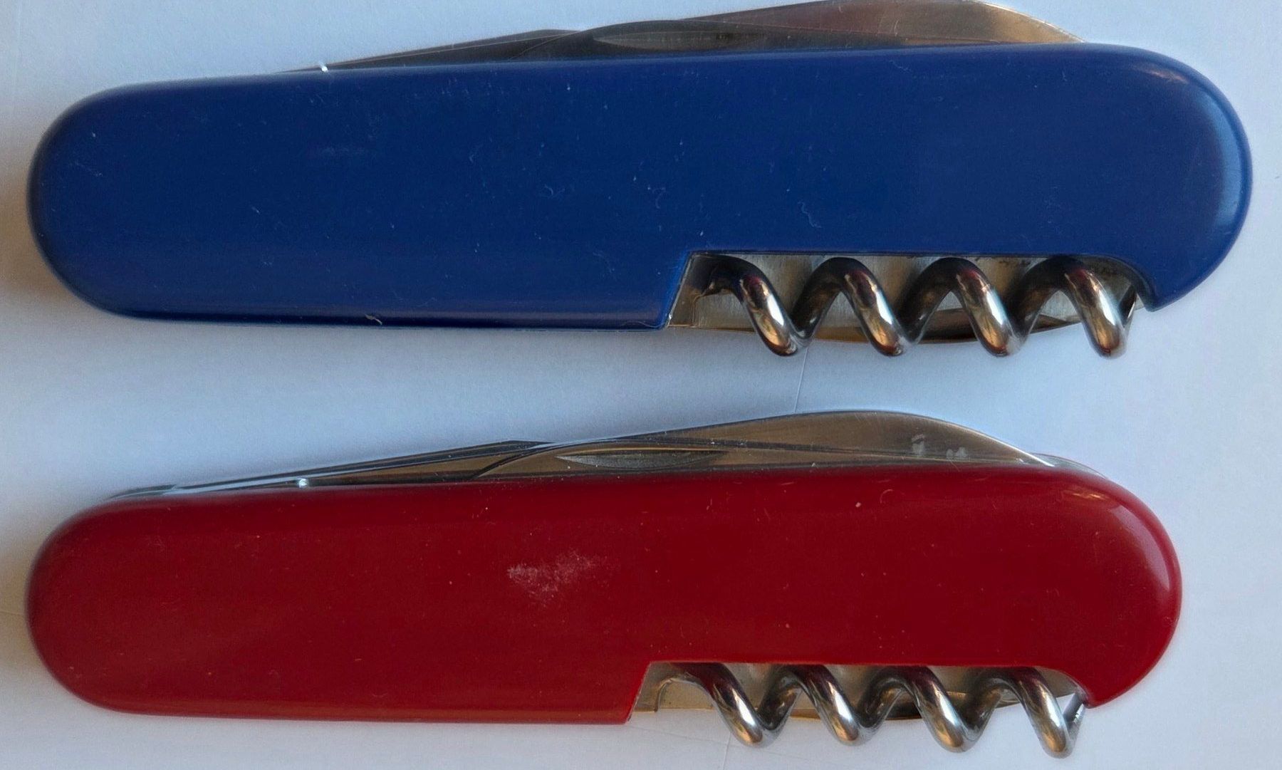Victorinox Coltelli tascabile: 2 Victorinox Sackmesser Larag – Usato da Gossau SG venduto da tenerife11 2