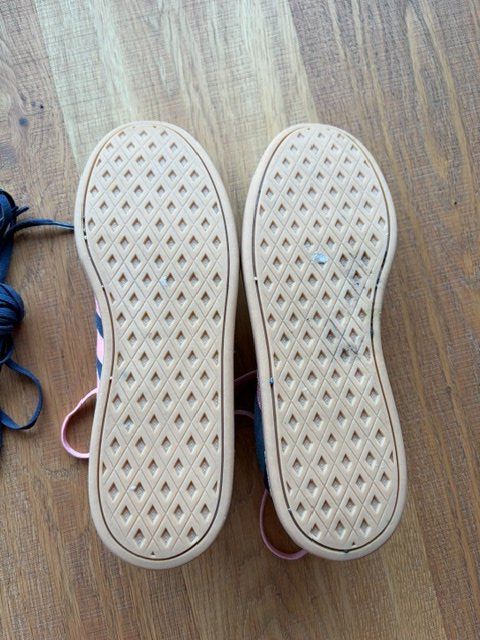 Adidas Chaussures hommes: Adidas Sneaker Grösse 41 – D'occasion à Krattigen par Smudo66 1