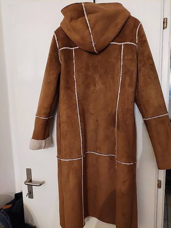 Vero Moda Cappotti: Manteau 100% Polyester - Gr. M (petit) – Usato da Courtelary venduto da Chauvesouris 2