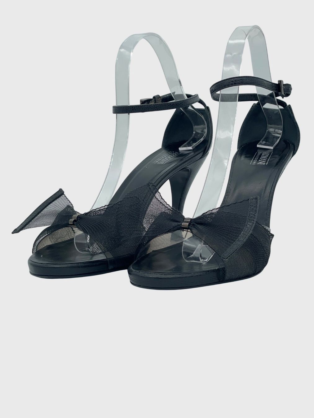 Armani Scarpe da donna: Armani Mesh Bow Sandale mit Absatz EU 39 Schwarz – Usato da Zürich venduto da shoe_shop 2