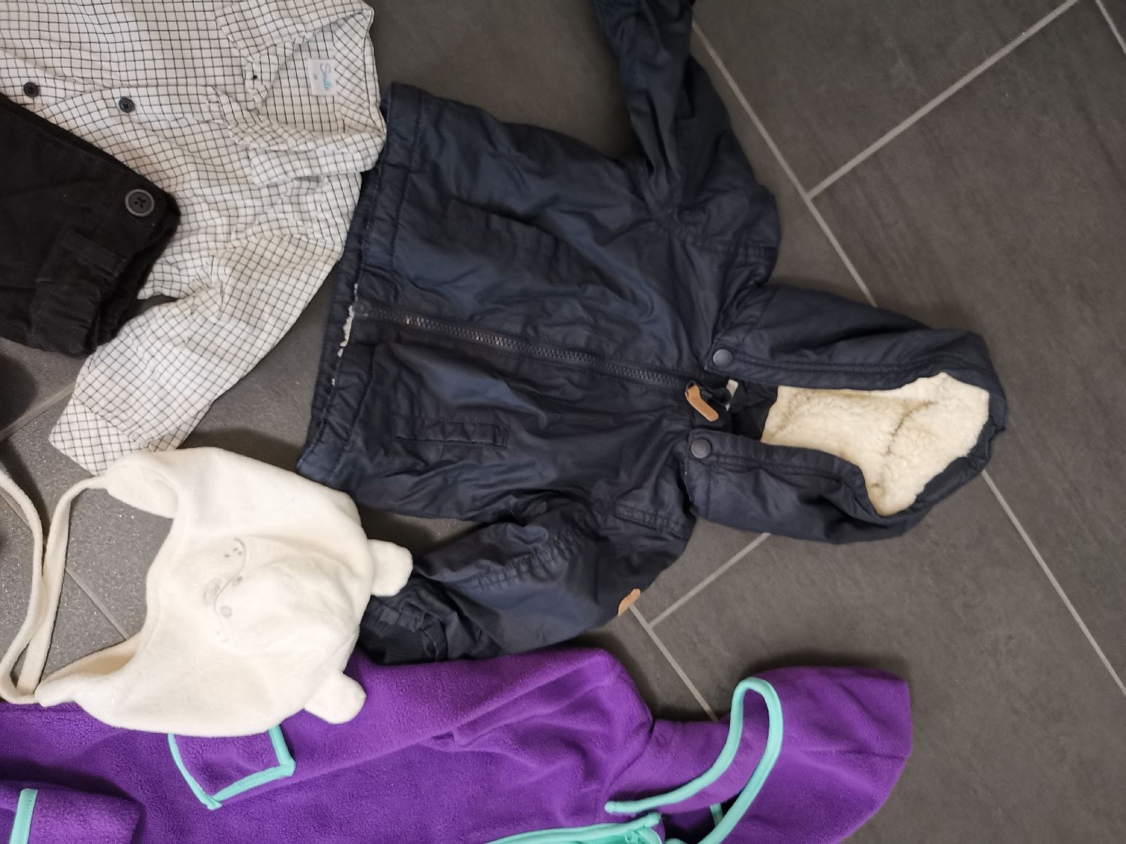 Lotti & Set di vestiti: Grosses Kleiderpaket Gr. 74 - Versand möglich – Usato da Matzendorf venduto da hauli2 3