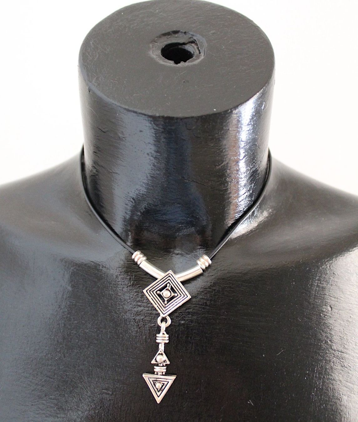 Catenine: Neu, Modeschmuck Kette, Länge ca. 24.5 cm – Usato da Locarno venduto da madame-tus-sauds 2