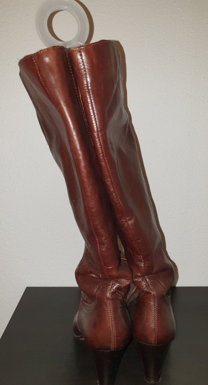 Damenschuhe: Braune Lederstiefel Grösse 38 – Gebraucht aus Gachnang von  1