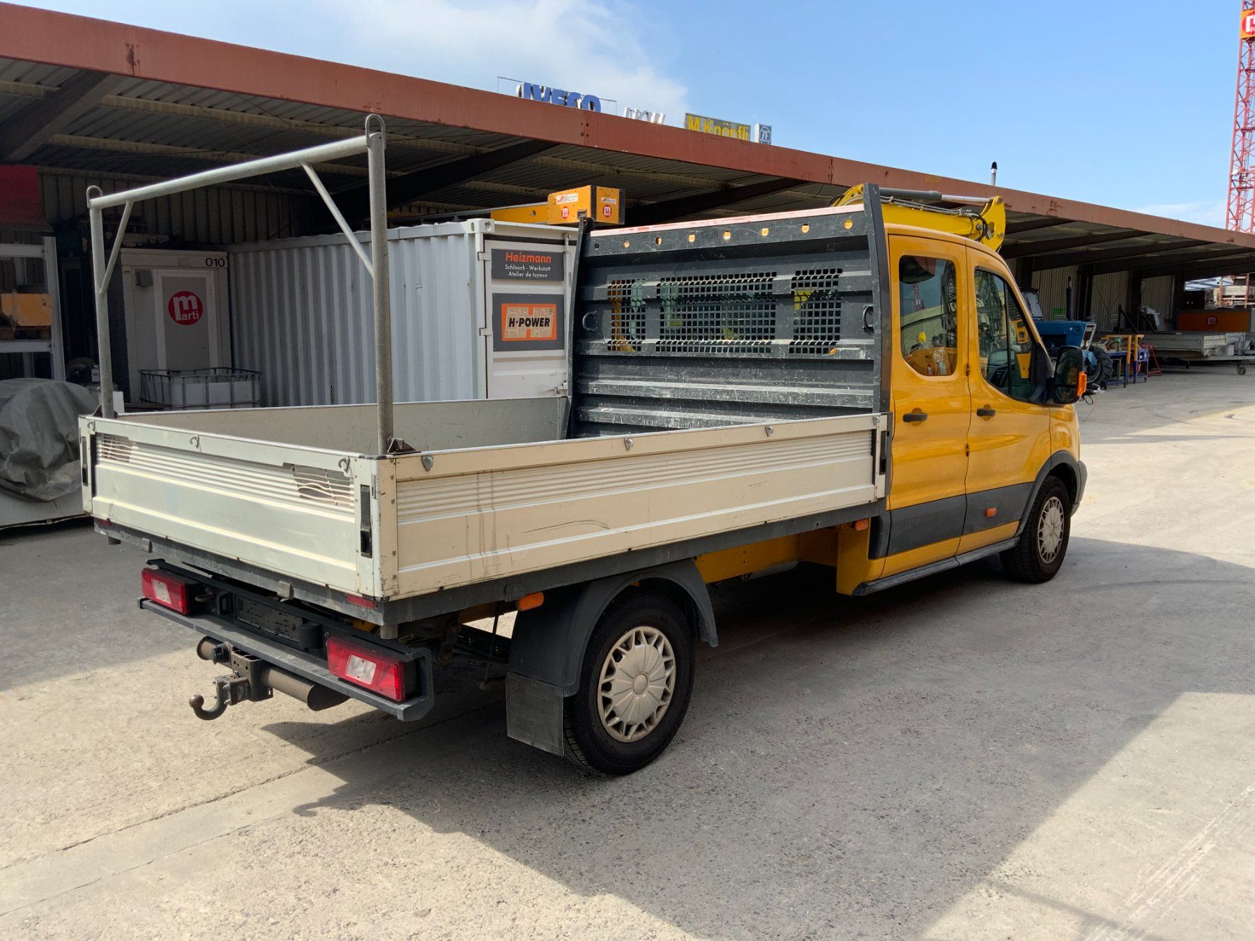 Ford Veicoli commerciali: Ford Transit Pritschenwagen mit Doppelkabine – Usato da Regensdorf venduto da MAGZH 2