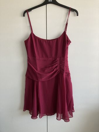 Neu Sommer Coctail Kleid rot NA-KD Gr 36 / 38