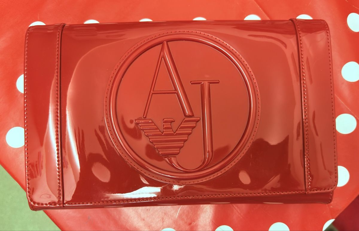 Armani Borse da donna: • Armani Clutch / Tasche • – Usato da Basel venduto da mendoza13