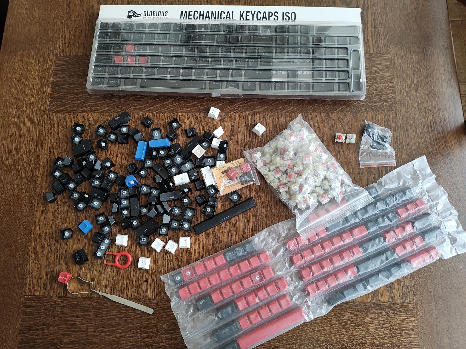 Tastiere: Clavier mécanique Glorious GMMK TKL RGB – Usato da Genève venduto da Ermanno02 2