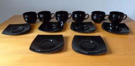 *** NEU *** 6 Tassen mit 6 Unterteller Total 12 Teile ****