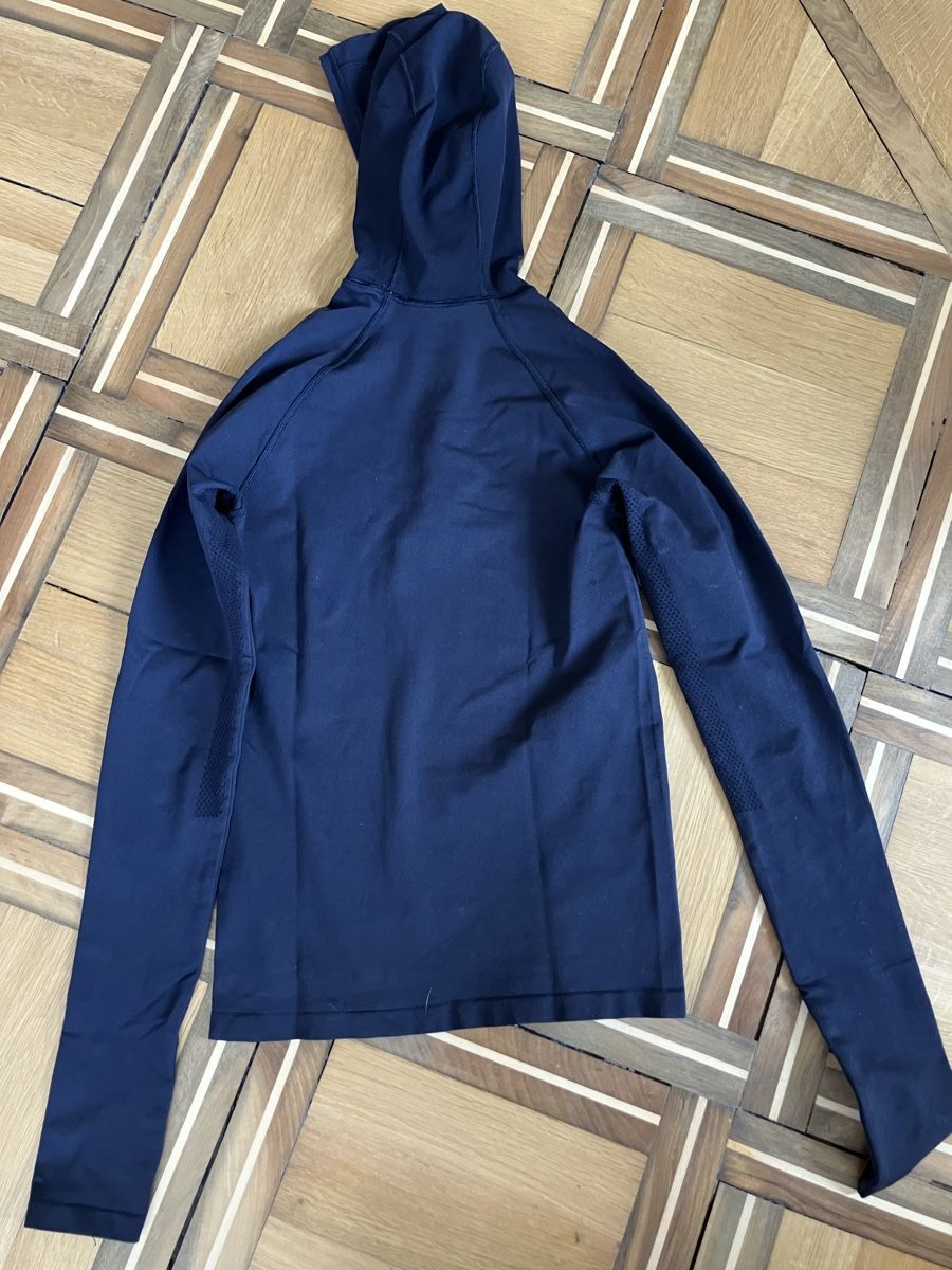 Arket Maglioni & Felpe: Joggingtop von Arket – Usato da Zürich venduto da annalaila 1