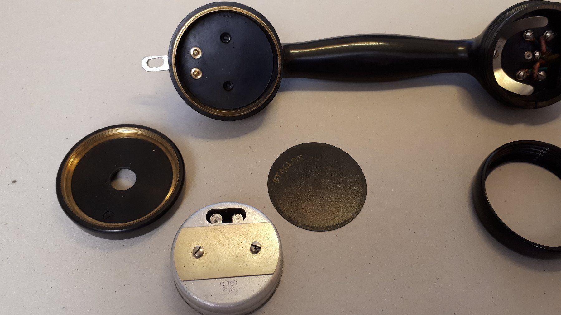 Téléphones: Bakelit Telefonhörer Hasler Mod. 1929 ? – D'occasion à Madiswil par 20gls 4