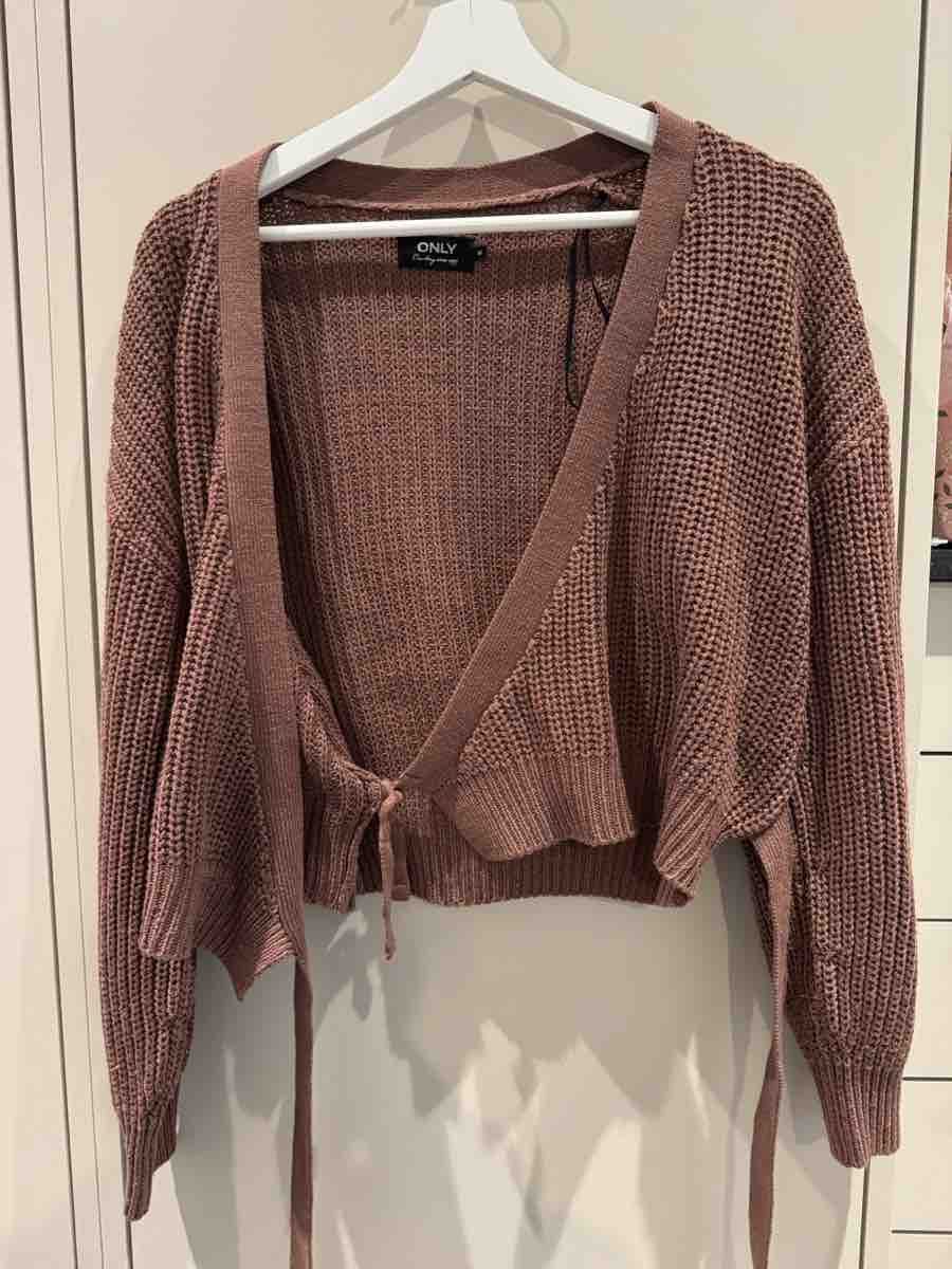 Only Pullover & Sweatshirts: Damen Pullover ONLY altrosa Grösse M neuwertig – Neu (gemäss Beschreibung) aus Benken ZH von ali_6pgx 1