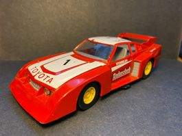 Toyota Celica Rennwagen Modellauto Burago 1:24