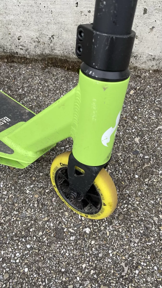 Chilli Kickboard: Kickboard - Chilli – Gebraucht aus Wauwil von Shine24 2
