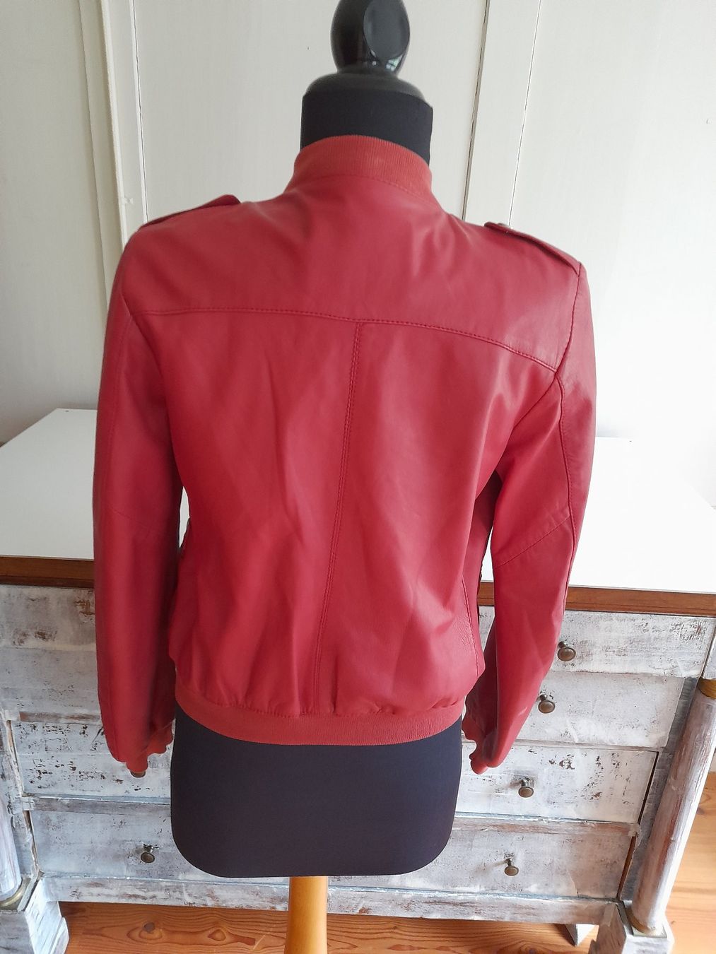 Giacche: Bomberjacke . Leonardo . S . echtes Leder . – Usato da Leuggelbach venduto da schmetterlings-fee 3