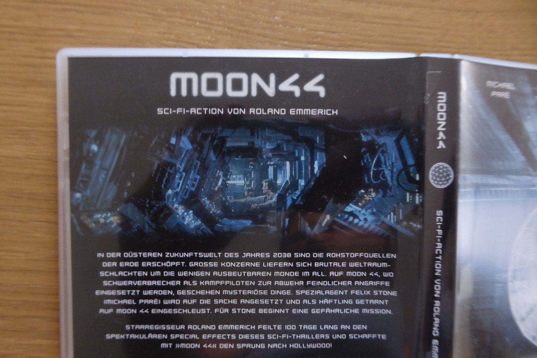Tutti i DVDs: DVD Moon 44 – Usato da Allschwil venduto da Summelsarium 1