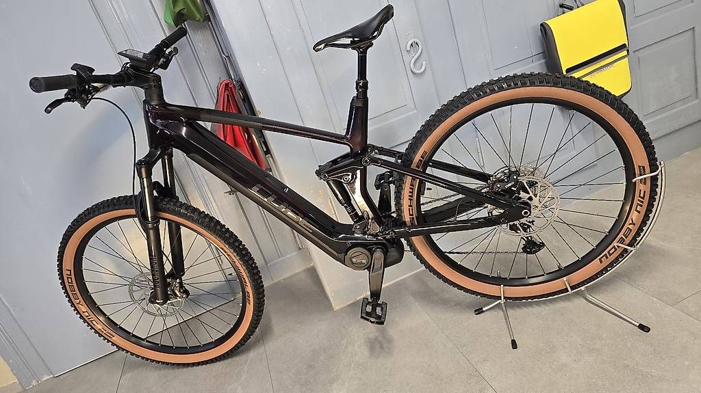Vélos: E-Bike Neu Cube Carbon 750wh  – D'occasion à Bronschhofen par Timi.g 5
