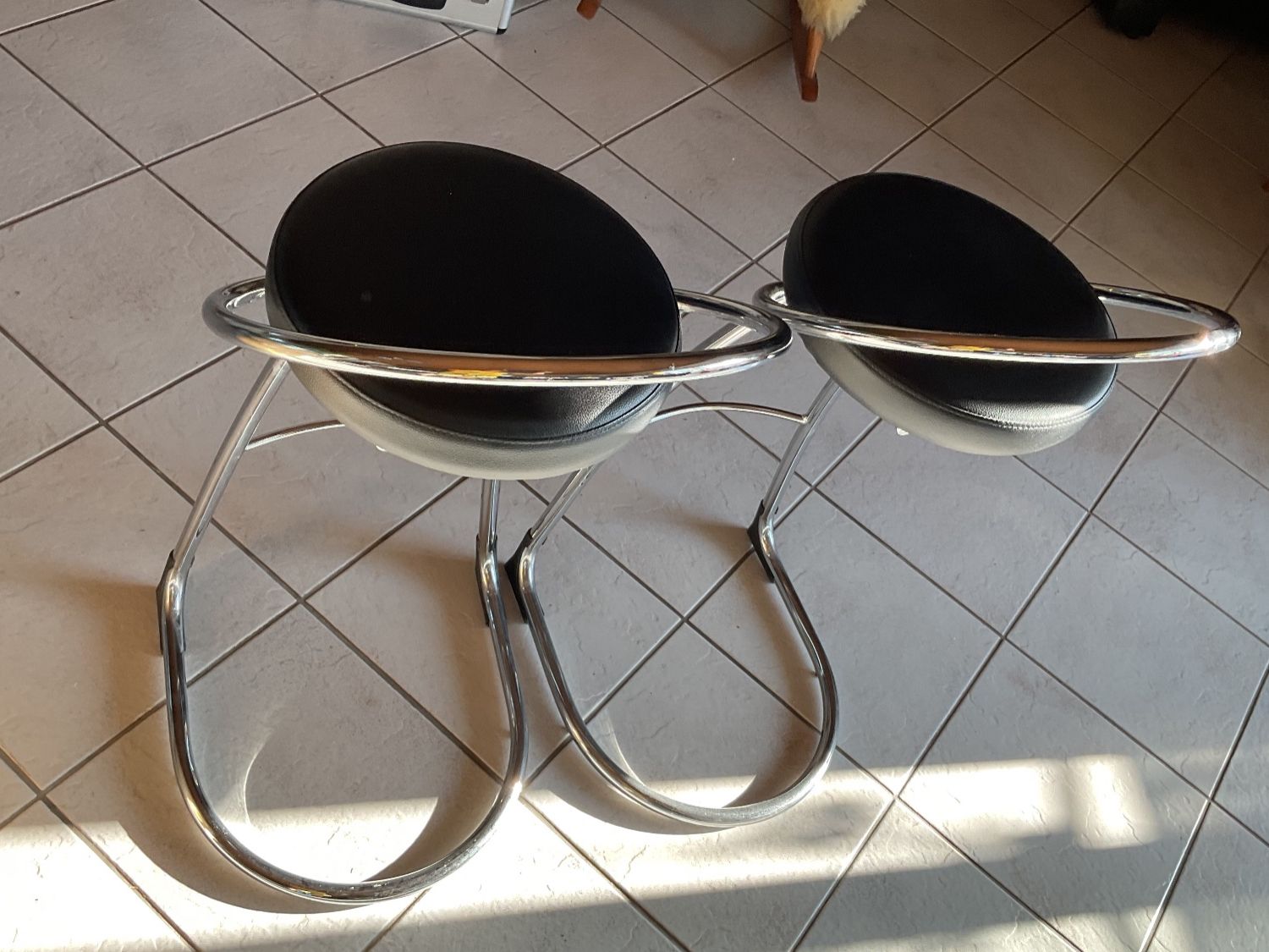Stühle: Barstühle – Gebraucht aus Thalwil von Mustang.California 2