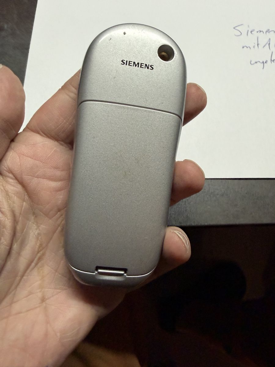 Siemens Telefoni cellulari / Smartphones: Siemens S45 mit Akku ungetestet – Usato da Wettingen venduto da NickInc 2