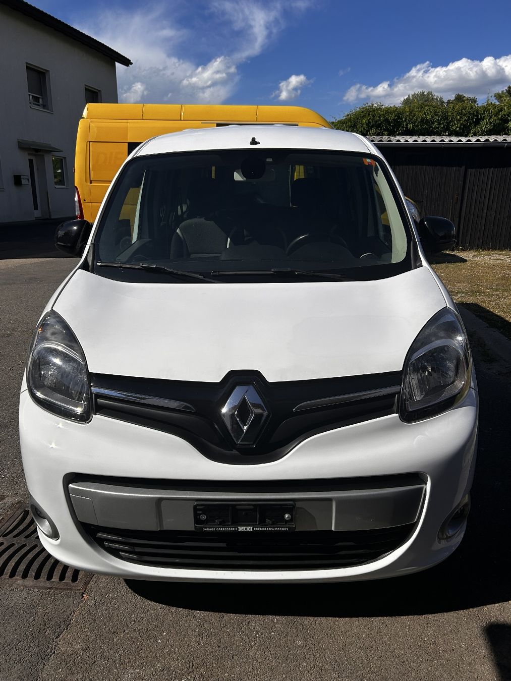 Renault Véhicules utilitaires: Renault Kangoo 1.5 dci Energy – D'occasion à Crissier par AtelierDeuxSantos 1