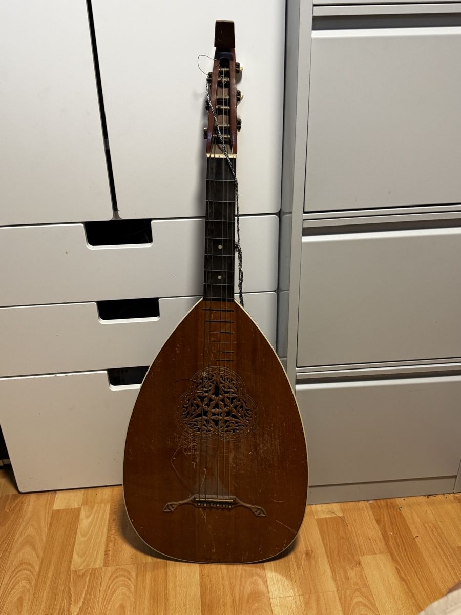 Strumenti musicali: Laute mit Rosette braun  – Usato da Schlieren venduto da Eldi84