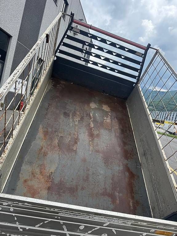 Veicoli commerciali: Giotti Ladiator Ponte Ribaltabile – Usato da Cadenazzo venduto da LuismacchineSagl 2