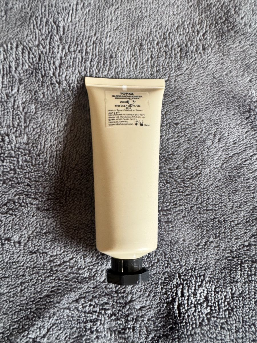 Make-up: Refy Highlighter – Usato da Zürich venduto da MHW23 1